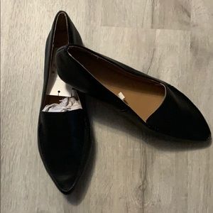 A new day woman’s Black Loafers sz 71/2 NWT